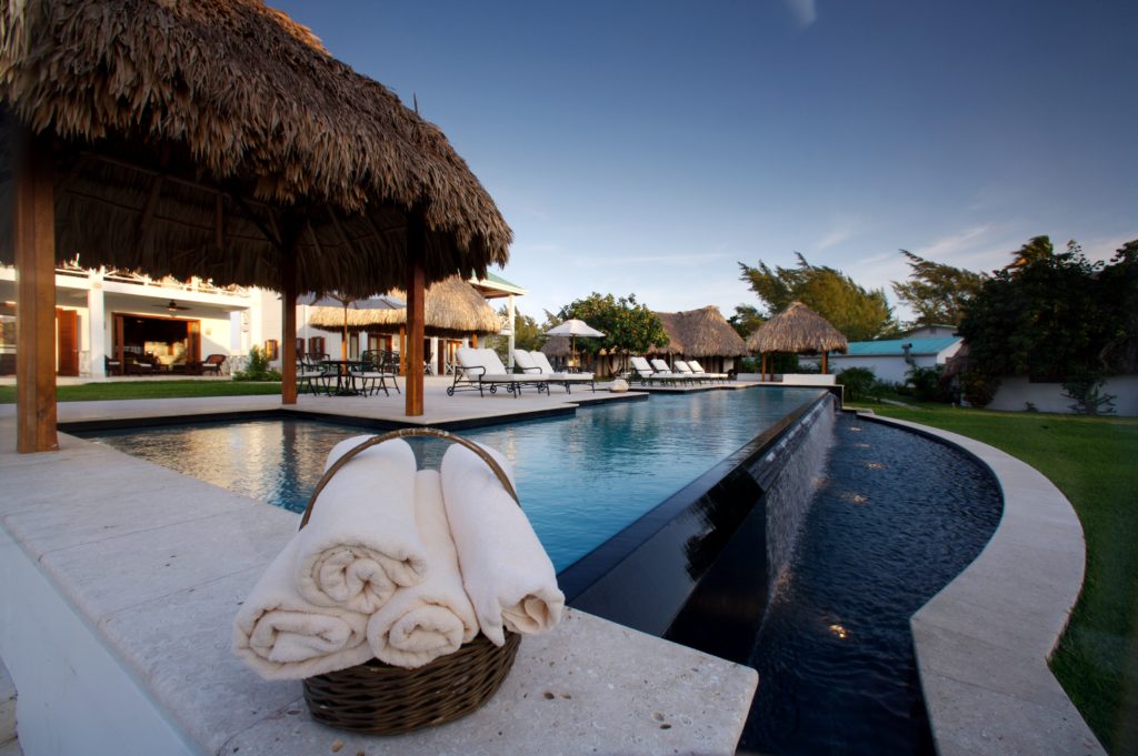 Victoria-House-Infinity-Pool-1024x681 Victoria-House-Infinity-Pool-1024x681